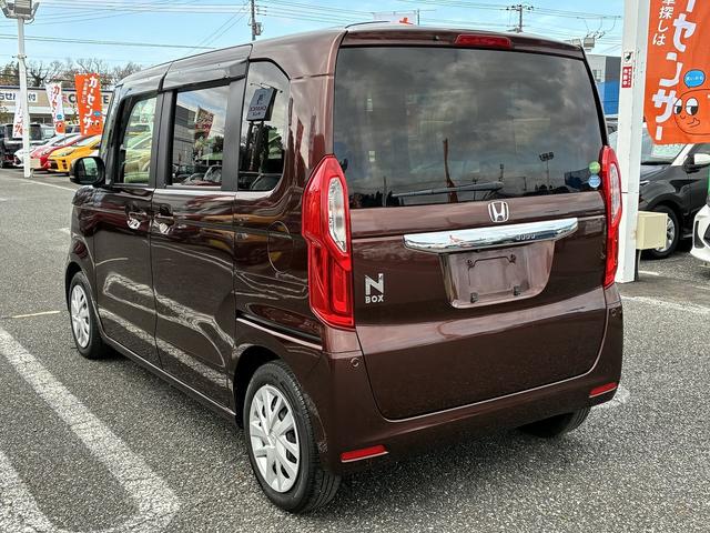Ｎ－ＢＯＸ Ｇ・Ｌホンダセンシング　衝突軽減　レーンアシスト　ＣＤ　Ｂｌｕｅｔｏｏｔｈ　バックカメラ　キーレス　スマートキー×２　プッシュスタート　ＥＴＣ　電動格納ミラー　片側電動スライドドア　ＬＥＤヘッドライト　オートライト　ステリモ（11枚目）