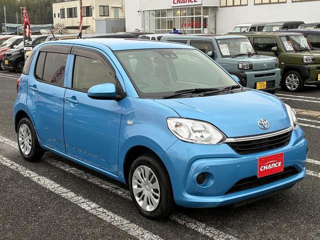 パッソ Ｘ　ＬパッケージＳ　ＳＤナビゲーションシステム　バックカメラ　ステアリングスイッチ　プッシュスタート　コーナーセンサー　オートマチックハイビーム　アイドリングストップ　レーダーブレーキサポート　オートエアコン　電動格納ミ（7枚目）