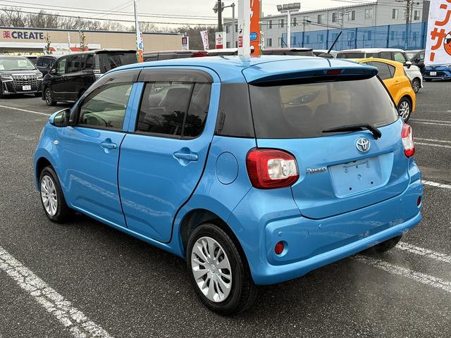 パッソ Ｘ　ＬパッケージＳ　ＳＤナビゲーションシステム　バックカメラ　ステアリングスイッチ　プッシュスタート　コーナーセンサー　オートマチックハイビーム　アイドリングストップ　レーダーブレーキサポート　オートエアコン　電動格納ミ（11枚目）