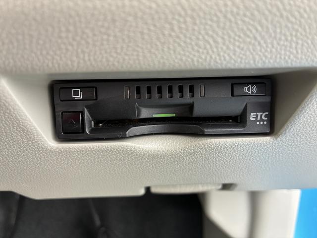 パッソ Ｘ　ＬパッケージＳ　ＳＤナビゲーションシステム　バックカメラ　ステアリングスイッチ　プッシュスタート　コーナーセンサー　オートマチックハイビーム　アイドリングストップ　レーダーブレーキサポート　オートエアコン　電動格納ミ（37枚目）