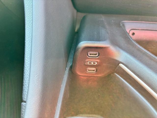 クラウンクロスオーバー Gアドバンスド・レザーパッケージ ディスプレイオーディオ フルセグテレビ BLUETOOTH USB バックカメラ サイドカメラ スマートキー シートクーラー シートヒーター クルーズコントロール 電動格納ドアミラー LEDヘッドライ(26枚目)