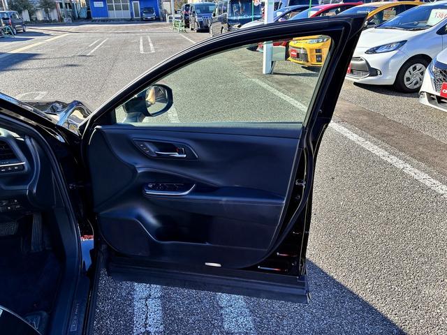 クラウンクロスオーバー Gアドバンスド・レザーパッケージ ディスプレイオーディオ フルセグテレビ BLUETOOTH USB バックカメラ サイドカメラ スマートキー シートクーラー シートヒーター クルーズコントロール 電動格納ドアミラー LEDヘッドライ(38枚目)