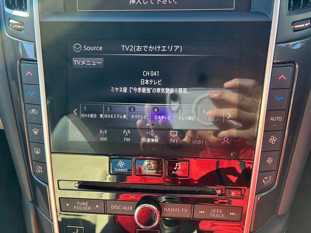 スカイライン ＧＴ　タイプＰ　ＳＤナビゲーションシステム　フルセグテレビ　ＣＤ　ＵＳＢ　スマートキー　プッシュスタート　ＥＴＣ　クルーズコントロール　前席シートヒーター　運転席パワーシート　電動格納ドアミラー　ＬＥＤヘッドライト（34枚目）