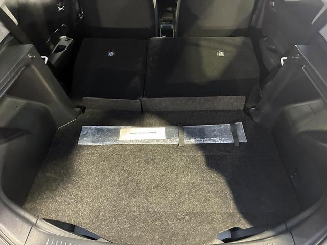 アクア Ｘ　メモリーナビ　衝突軽減　レーンキープアシスト　Ｂｌｕｅｔｏｏｔｈ接続　全周囲カメラ　スマートキープッシュスタート　ＥＴＣ　クルーズコントロール　電格ミラー　ＬＥＤヘッドライト　オートライト（17枚目）