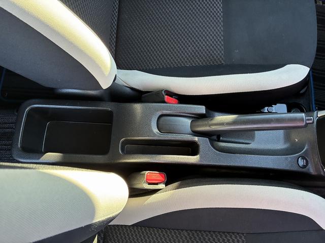 ノート ｅ－パワー　Ｘ　ＳＤナビゲーションシステム　フルセグテレビ　ＣＤ　ＤＶＤ　ＢＬＵＥＴＯＯＴＨ　バックカメラ　アラウンドビューモニター　デジタルインナーミラー　スマートキー　プッシュスタート　コーナーセンサー　電格ミラ（22枚目）