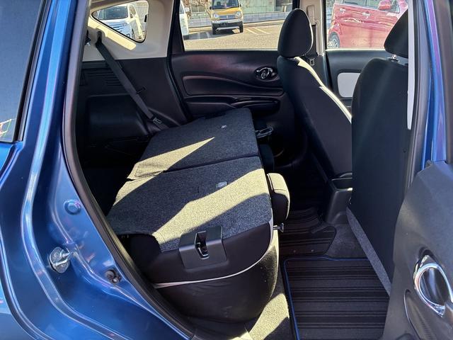 ノート ｅ－パワー　Ｘ　ＳＤナビゲーションシステム　フルセグテレビ　ＣＤ　ＤＶＤ　ＢＬＵＥＴＯＯＴＨ　バックカメラ　アラウンドビューモニター　デジタルインナーミラー　スマートキー　プッシュスタート　コーナーセンサー　電格ミラ（23枚目）