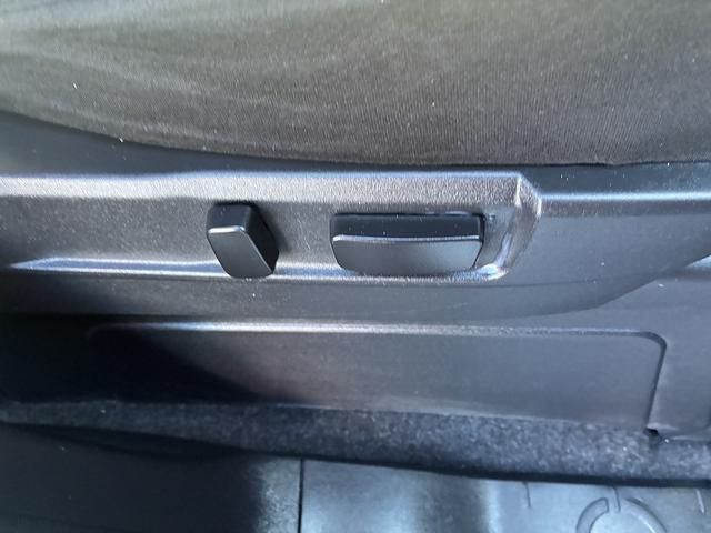 デリカＤ：５ Ｇ　パワーパッケージ　ＳＤナビゲーションシステム　ワンセグテレビ　ＣＤ　ＢＬＵＥＴＯＯＴＨ　バックカメラ　スマートキー　プッシュスタート　クルーズコントロール　前席シートヒーター　電動格納ドアミラー　両側電動スライドドア（23枚目）