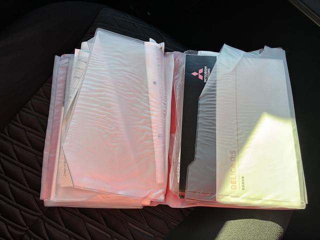 デリカＤ：５ Ｇ　パワーパッケージ　ＳＤナビゲーションシステム　ワンセグテレビ　ＣＤ　ＢＬＵＥＴＯＯＴＨ　バックカメラ　スマートキー　プッシュスタート　クルーズコントロール　前席シートヒーター　電動格納ドアミラー　両側電動スライドドア（33枚目）