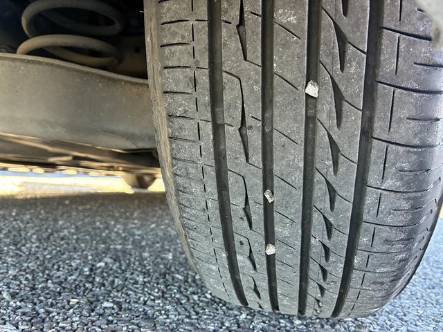 プリウス Ｓセーフティプラス　ＳＤナビゲーションシステム　フルセグテレビ　ＣＤ　ＢＬＵＥＴＯＯＴＨ　バックカメラ　スマートキー　プッシュスタート　ＥＴＣ２．０　クルーズコントロール　電動格納ドアミラー　ＬＥＤヘッドライト　アルミ（56枚目）