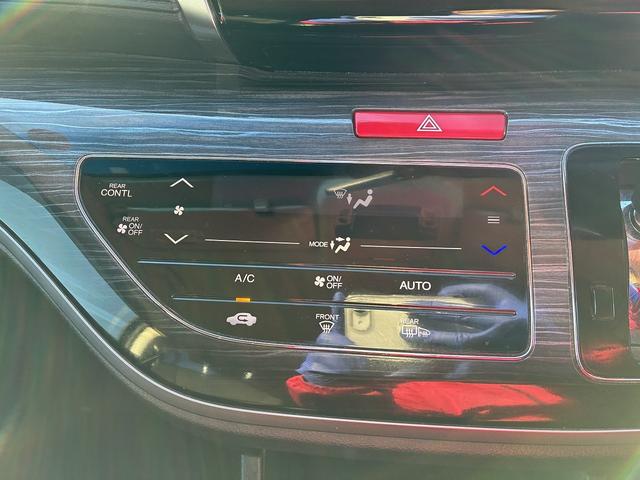 オデッセイ アブソルート・Ｘホンダセンシングアドバンスドパッケジ　ＳＤナビゲーションシステム　フルセグテレビ　ＣＤ　ＢＬＵＥＴＯＯＴＨ　バックカメラ　フロントカメラ　アイドリングストップ　スマートキー　プッシュスタート　ＥＴＣ　ＬＥＤヘッドライト　フォグランプ（26枚目）