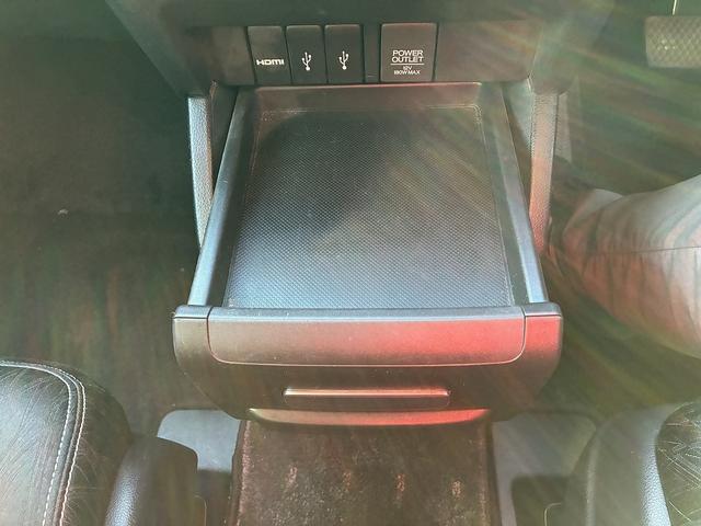 オデッセイ アブソルート・Ｘホンダセンシングアドバンスドパッケジ　ＳＤナビゲーションシステム　フルセグテレビ　ＣＤ　ＢＬＵＥＴＯＯＴＨ　バックカメラ　フロントカメラ　アイドリングストップ　スマートキー　プッシュスタート　ＥＴＣ　ＬＥＤヘッドライト　フォグランプ（30枚目）