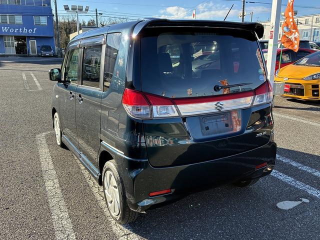 ソリオ Ｇリミテッド　ＳＤナビゲーションシステム　ワンセグテレビ　ＣＤ　スマートキー　プッシュスタート　ＥＴＣ　電動格納ドアミラー　助手席側電動スライドドア　運転席エアーバック　助手席側エアーバック　パワーステアリング（11枚目）