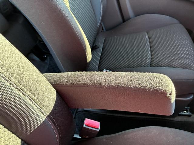 ソリオ Ｇリミテッド　ＳＤナビゲーションシステム　ワンセグテレビ　ＣＤ　スマートキー　プッシュスタート　ＥＴＣ　電動格納ドアミラー　助手席側電動スライドドア　運転席エアーバック　助手席側エアーバック　パワーステアリング（22枚目）