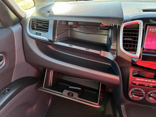 ソリオ Ｇリミテッド　ＳＤナビゲーションシステム　ワンセグテレビ　ＣＤ　スマートキー　プッシュスタート　ＥＴＣ　電動格納ドアミラー　助手席側電動スライドドア　運転席エアーバック　助手席側エアーバック　パワーステアリング（27枚目）