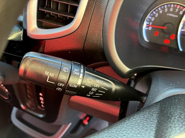 ソリオ Ｇリミテッド　ＳＤナビゲーションシステム　ワンセグテレビ　ＣＤ　スマートキー　プッシュスタート　ＥＴＣ　電動格納ドアミラー　助手席側電動スライドドア　運転席エアーバック　助手席側エアーバック　パワーステアリング（41枚目）