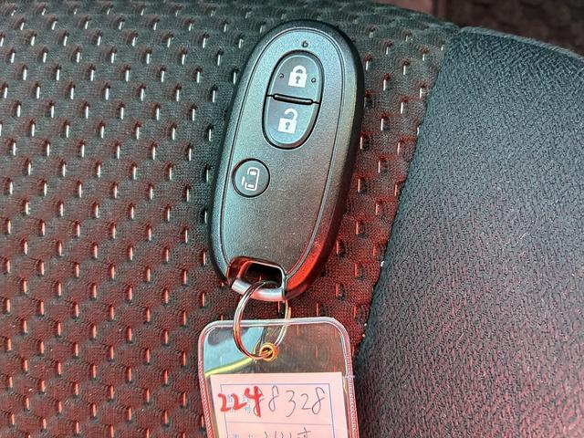 ソリオ Ｇリミテッド　ＳＤナビゲーションシステム　ワンセグテレビ　ＣＤ　スマートキー　プッシュスタート　ＥＴＣ　電動格納ドアミラー　助手席側電動スライドドア　運転席エアーバック　助手席側エアーバック　パワーステアリング（50枚目）