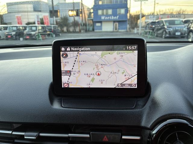 MAZDA2 15S スマートエディション 衝突軽減 レーンアシスト ブラインドスポットモニター 純正ナビ フルセグTV Bluetooth バック/サイド/フロントカメラ アイドリングストップ ETC コーナーセンサー 電動格納ミラー LED(3枚目)