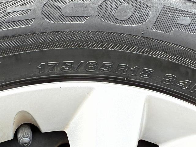 ���ً}���̂��߂Ɂ��@�@�o�b�e���[�������A���̂Ƃ����݁A�^�C���̃p���N���ɑΉ��ł���i�`�e������舵�����Ă��܂��B���񂲑��k���ĉ������B