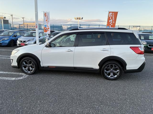 エクシーガクロスオーバー７ Ｘ－ブレイク　衝突軽減　社外ナビ　フルセグＴＶ　ＣＤ　Ｂｌｕｅｔｏｏｔｈ　バックカメラ　スマートキー　プッシュスタート　ＥＴＣ　クルーズコントロール　電動格納ミラー　パワーシート　純正アルミホイール１７インチ（12枚目）