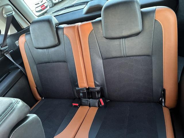 エクシーガクロスオーバー７ Ｘ－ブレイク　衝突軽減　社外ナビ　フルセグＴＶ　ＣＤ　Ｂｌｕｅｔｏｏｔｈ　バックカメラ　スマートキー　プッシュスタート　ＥＴＣ　クルーズコントロール　電動格納ミラー　パワーシート　純正アルミホイール１７インチ（16枚目）