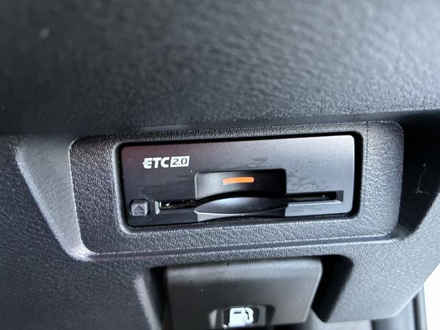 オーラ Ｇ　レザーエディション　レーンアシスト　ブラインドスポットモニター　フロアマット　純正ナビ　フルセグＴＶ　Ｂｌｕｅｔｏｏｔｈ　バック／サイド／フロントカメラ　ＥＴＣ　コーナーセンサー　クルーズコントロールアダプティブ　ＬＥＤ（41枚目）