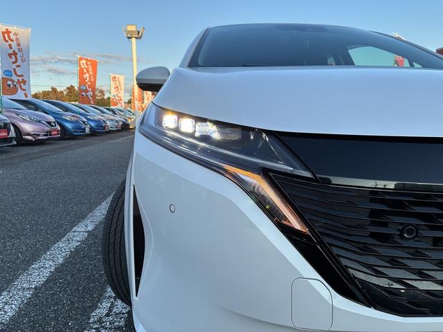 オーラ Ｇ　レザーエディション　レーンアシスト　ブラインドスポットモニター　フロアマット　純正ナビ　フルセグＴＶ　Ｂｌｕｅｔｏｏｔｈ　バック／サイド／フロントカメラ　ＥＴＣ　コーナーセンサー　クルーズコントロールアダプティブ　ＬＥＤ（49枚目）