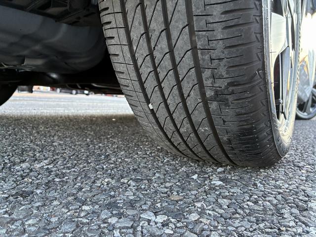 オーラ Ｇ　レザーエディション　レーンアシスト　ブラインドスポットモニター　フロアマット　純正ナビ　フルセグＴＶ　Ｂｌｕｅｔｏｏｔｈ　バック／サイド／フロントカメラ　ＥＴＣ　コーナーセンサー　クルーズコントロールアダプティブ　ＬＥＤ（56枚目）