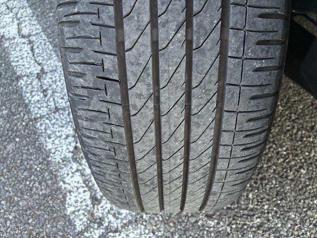 オーラ Ｇ　レザーエディション　レーンアシスト　ブラインドスポットモニター　フロアマット　純正ナビ　フルセグＴＶ　Ｂｌｕｅｔｏｏｔｈ　バック／サイド／フロントカメラ　ＥＴＣ　コーナーセンサー　クルーズコントロールアダプティブ　ＬＥＤ（57枚目）