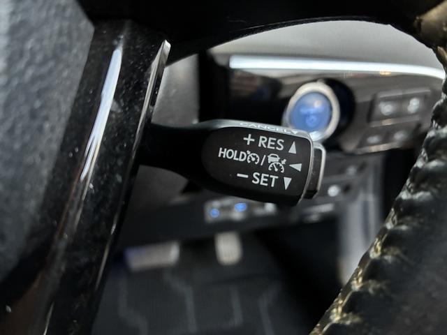 プリウスＰＨＶ Ａナビパッケージ　Ｗ／サイドエアバック　衝突軽減　レーンアシスト　ブラインドスポットモニター　フロアマット　純正ナビ　フルセグＴＶ　Ｂｌｕｅｔｏｏｔｈ　バック／サイド／フロントカメラ　ＥＴＣ２．０　オートハイビーム（36枚目）