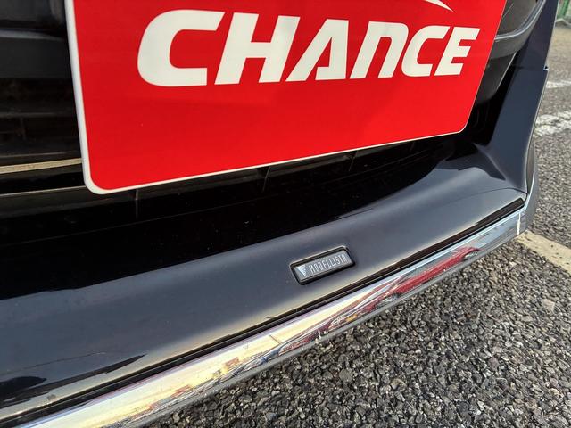 プリウスＰＨＶ Ａナビパッケージ　Ｗ／サイドエアバック　衝突軽減　レーンアシスト　ブラインドスポットモニター　フロアマット　純正ナビ　フルセグＴＶ　Ｂｌｕｅｔｏｏｔｈ　バック／サイド／フロントカメラ　ＥＴＣ２．０　オートハイビーム（50枚目）