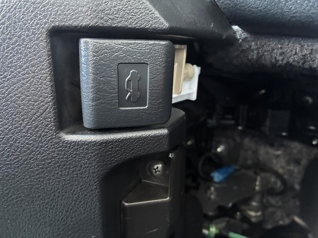 �����߂ĎԂ𔃂����ǁ��@���C���������I�D���X�ɂ͌o���L�x�ȃX�^�b�t����Ⴍ�Č��C�ȃX�^�b�t�����܂��I���L���N��w�̃X�^�b�t�����邩�炱���A���q�l��l��l�ɍ��킹���A�m���Ȓ�Ă������Ē����܂��B