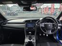 ハッチバック　ホンダセンシング　純正ナビ　ＣＤ　ＤＶＤ　フルセグＴＶ　Ｂｌｕｅｔｏｏｔｈ接続　ホンダセンシング　バックカメラ　ＬＥＤヘッドライト　シートヒーター　ドライブレコーダー　ＥＴＣ　クルーズコントロール　レーンキープアシスト（23枚目）