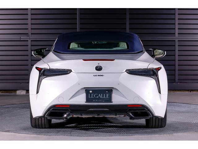ＬＣ ＬＣ５００　コンバーチブル　ＵＳＢ　盗難防止　エアーシート　レーンキープアシスト　ＬＥＤ　ナビ　オートハイビーム　ＥＴＣ　オートクルーズコントロール　エアコン　フロントカメラ　全周囲カメラ　エアバッグ　オートライト　ＡＢＳ　ＰＳ（9枚目）