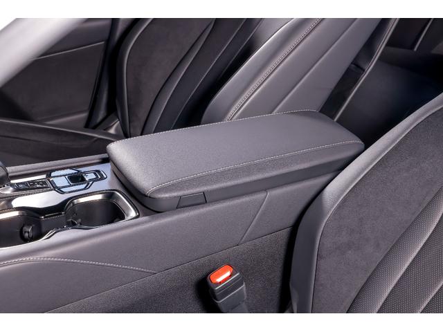 ＲＸ ＲＸ５００ｈ　Ｆスポーツパフォーマンス　ＡＷＤ　プリクラッシュセーフティ　Ｂｌｕｅｔｏｏｔｈ　Ｂカメラ　ＬＥＤ　エアコン　ＰＫＳＢ　ＥＴＣ　オートクルーズ　記録簿　シートエアコン　パワーウィンド　インテリキー　盗難防止システム　パワーシート（65枚目）