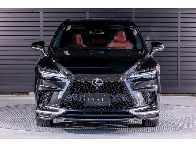 ＲＸ ＲＸ３５０　Ｆスポーツ　４ＷＤ車　ダブルエアコン　Ｂｌｕｅｔｏｏｔｈ対応　ＬＥＤヘッド　クルーズコントロール　セキュリティー　メモリーナビ　全席ＰＷ　エアコン　エアバッグ　Ｐシート　バックカメラ　スマートキー　シートエアコン（5枚目）