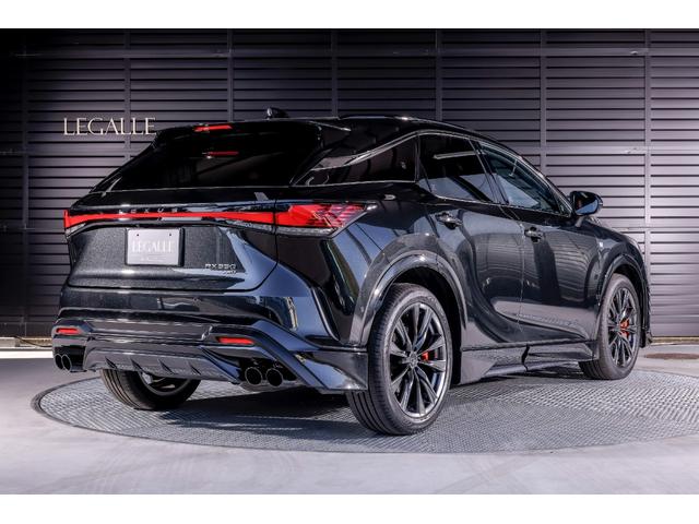 ＲＸ ＲＸ３５０　Ｆスポーツ　４ＷＤ車　ダブルエアコン　Ｂｌｕｅｔｏｏｔｈ対応　ＬＥＤヘッド　クルーズコントロール　セキュリティー　メモリーナビ　全席ＰＷ　エアコン　エアバッグ　Ｐシート　バックカメラ　スマートキー　シートエアコン（8枚目）