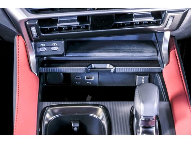 ＲＸ ＲＸ３５０　Ｆスポーツ　４ＷＤ車　ダブルエアコン　Ｂｌｕｅｔｏｏｔｈ対応　ＬＥＤヘッド　クルーズコントロール　セキュリティー　メモリーナビ　全席ＰＷ　エアコン　エアバッグ　Ｐシート　バックカメラ　スマートキー　シートエアコン（63枚目）