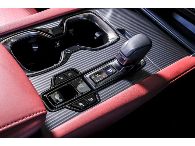 ＲＸ ＲＸ３５０　Ｆスポーツ　４ＷＤ車　ダブルエアコン　Ｂｌｕｅｔｏｏｔｈ対応　ＬＥＤヘッド　クルーズコントロール　セキュリティー　メモリーナビ　全席ＰＷ　エアコン　エアバッグ　Ｐシート　バックカメラ　スマートキー　シートエアコン（65枚目）