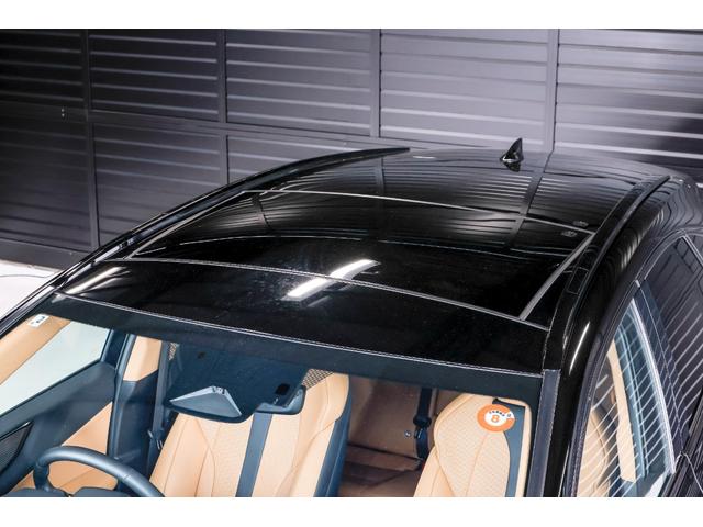 �p�m���~�b�N���[�t�����Ō�Ȃ܂Ŗ��邭�J���I�Ȏ����B�O�ȗp�T�����[�t�̓`���g���X���C�h�J�\�ŉ��K�B�㎿�ȓ����Ƃe�X�|�[�c��p�f�U�C���A���s���Ȃ߂ŏ�ԗǍD�̂������߈��ł��B