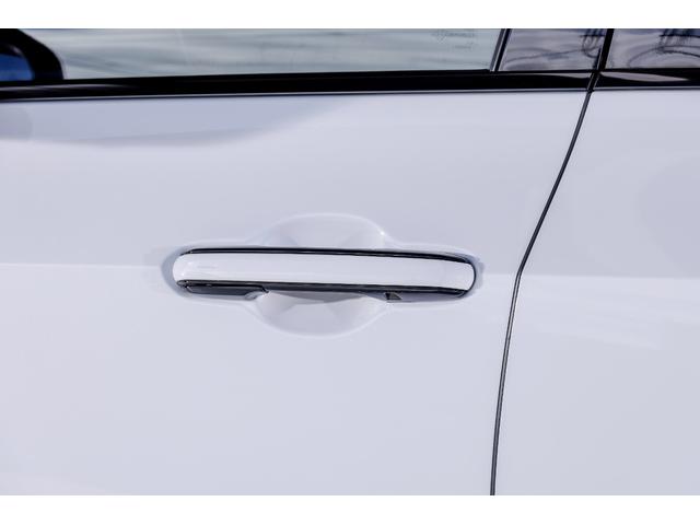 ＮＸ 　ＴＲＤエアロ　マフラー　マークレビンソン　オレンジキャリパー　パワーリアシート　パノラマルーフ　ルーフレール　純正１４インチメーカーナビ　ＥＴＣ２．０　デジタルインナーミラー（47枚目）