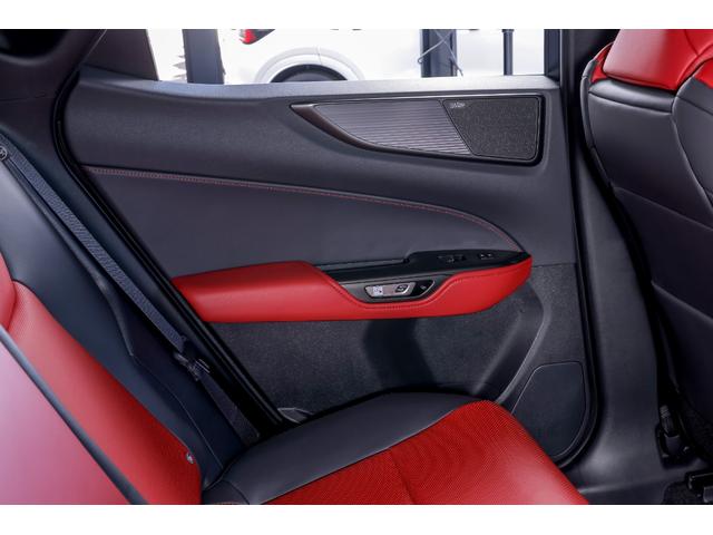 ＮＸ 　ＴＲＤエアロ　マフラー　マークレビンソン　オレンジキャリパー　パワーリアシート　パノラマルーフ　ルーフレール　純正１４インチメーカーナビ　ＥＴＣ２．０　デジタルインナーミラー（64枚目）