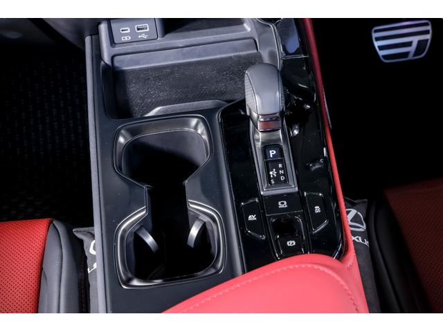 ＮＸ 　ＴＲＤエアロ　マフラー　マークレビンソン　オレンジキャリパー　パワーリアシート　パノラマルーフ　ルーフレール　純正１４インチメーカーナビ　ＥＴＣ２．０　デジタルインナーミラー（76枚目）