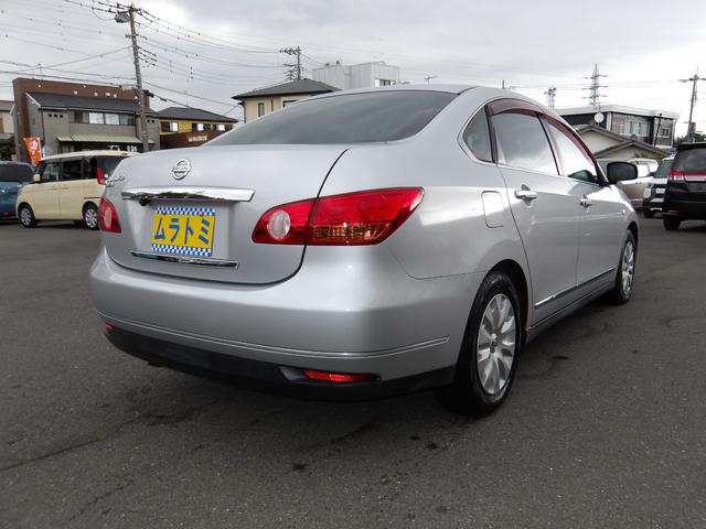 ブルーバードシルフィ ２０Ｍ　車検２年付き　メモリーナビ　ＣＤ　ＤＶＤ　フルセグＴＶ　Ｂｌｕｅｔｏｏｔｈ　ＥＴＣ　スマートキー（7枚目）