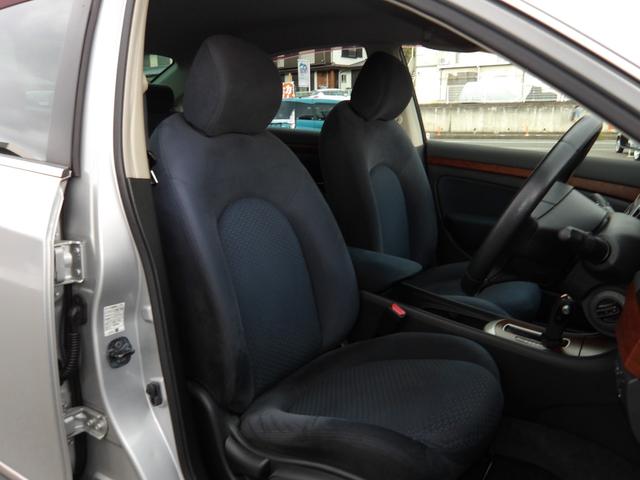 ブルーバードシルフィ ２０Ｍ　車検２年付き　メモリーナビ　ＣＤ　ＤＶＤ　フルセグＴＶ　Ｂｌｕｅｔｏｏｔｈ　ＥＴＣ　スマートキー（18枚目）