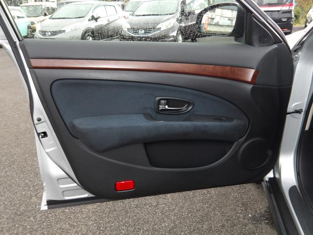 ブルーバードシルフィ ２０Ｍ　車検２年付き　メモリーナビ　ＣＤ　ＤＶＤ　フルセグＴＶ　Ｂｌｕｅｔｏｏｔｈ　ＥＴＣ　スマートキー（55枚目）