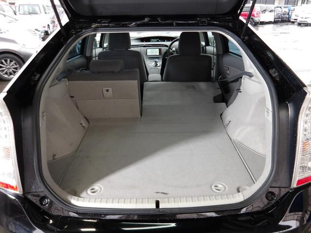 プリウス Ｓ　車検２年付　ＨＤＤナビ／ＣＤ／ＤＶＤ／Ｂｌｕｅｔｏｏｔｈ／ＡＵＸ／地デジ　ビルトインＥＴＣ（18枚目）