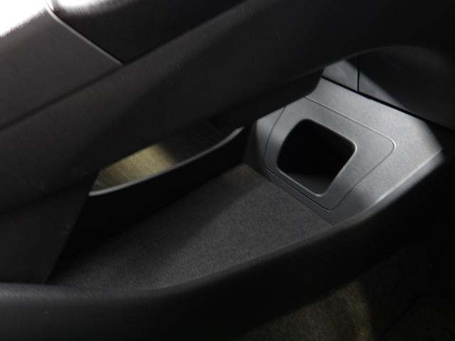 プリウス Ｓ　車検２年付　ＨＤＤナビ／ＣＤ／ＤＶＤ／Ｂｌｕｅｔｏｏｔｈ／ＡＵＸ／地デジ　ビルトインＥＴＣ（43枚目）