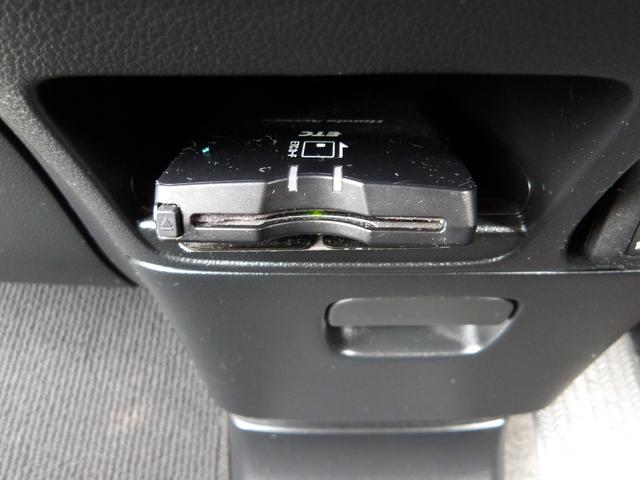 N-BOXカスタム G・ターボパッケージ 車検2年付き メモリーナビ/CD/DVD/SD/USB/地デジ バックカメラ ETC 両側電動スライドドア スマートキー プッシュスタート(18枚目)