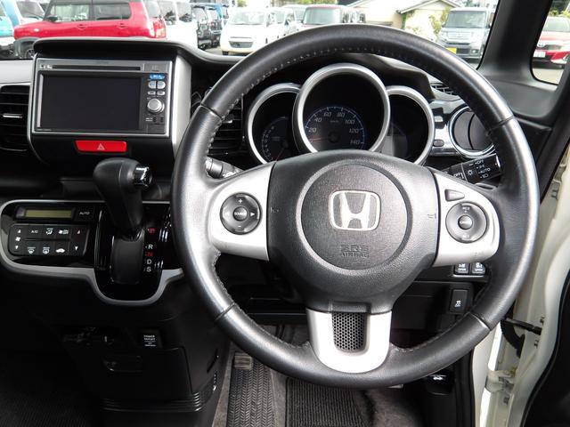 N-BOXカスタム G・ターボパッケージ 車検2年付き メモリーナビ/CD/DVD/SD/USB/地デジ バックカメラ ETC 両側電動スライドドア スマートキー プッシュスタート(22枚目)