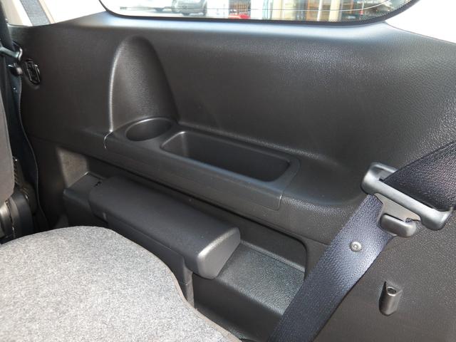 セレナ 20S Vセレクション 車検2年付き HDDナビ/CD/DVD/MSV/地デジ バックカメラ 左電動スライドドア スマートキー コーナーセンサー(62枚目)